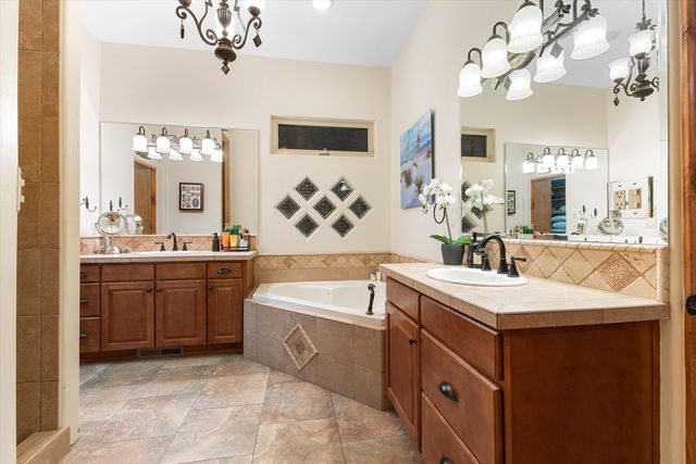 3232 Greystone Court SE, Rio Rancho, NM 87124