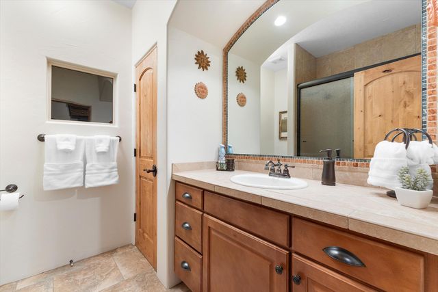 3232 Greystone Court SE, Rio Rancho, NM 87124