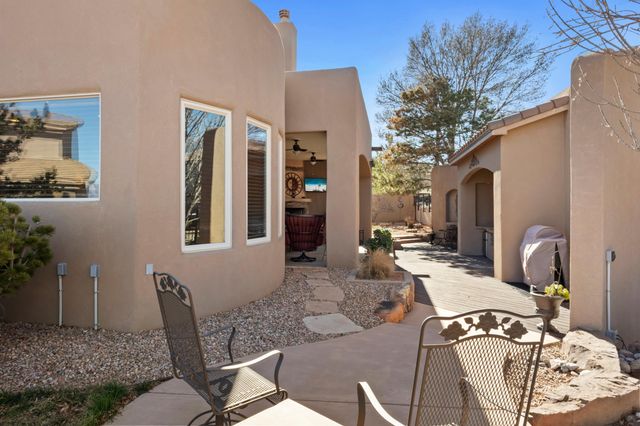 3232 Greystone Court SE, Rio Rancho, NM 87124