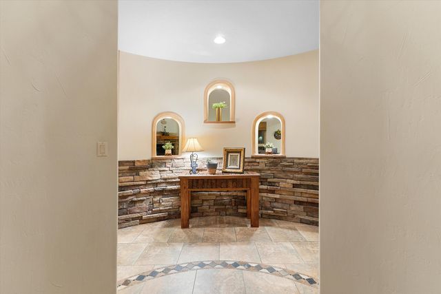 3232 Greystone Court SE, Rio Rancho, NM 87124