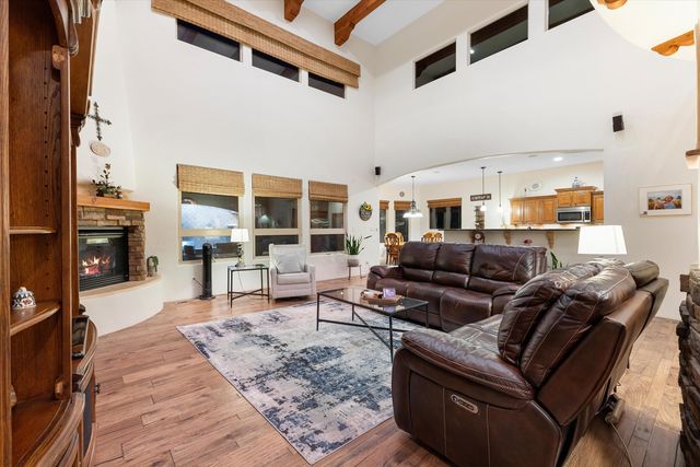 3232 Greystone Court SE, Rio Rancho, NM 87124