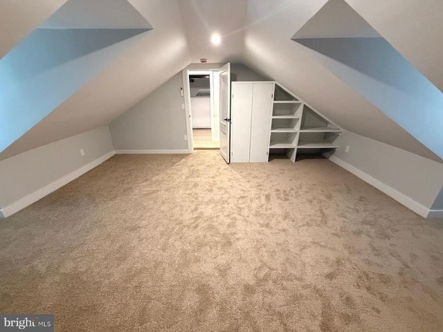 230 N 9TH ST, Reading, PA 19601