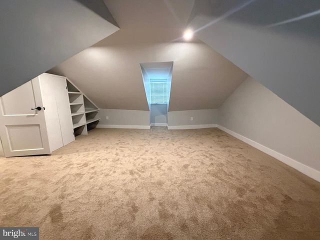 230 N 9TH ST, Reading, PA 19601