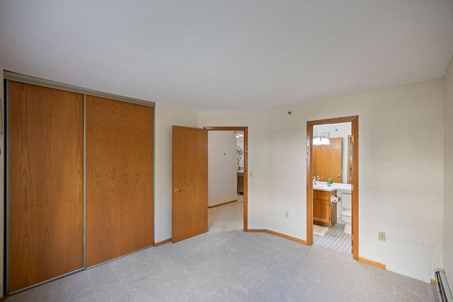 7622 York Avenue S 1110, Edina, MN 55435