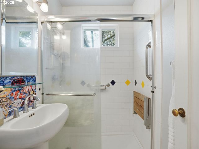 8917 MT BAKER Ave, Vancouver, WA 98664