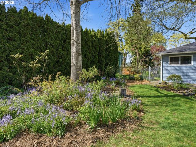 8917 MT BAKER Ave, Vancouver, WA 98664