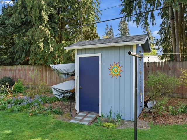 8917 MT BAKER Ave, Vancouver, WA 98664