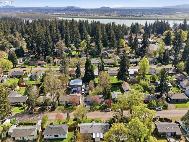 8917 MT BAKER Ave, Vancouver, WA 98664