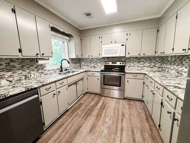 2682 Chattanooga Road, Rocky Face, GA 30740