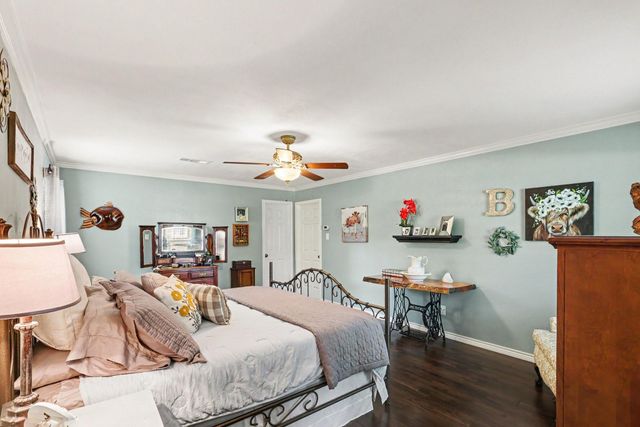 6711 Campden Drive, Spring, TX 77379