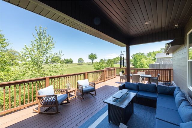 1620 N Dawes Street, Fayetteville, AR 72704