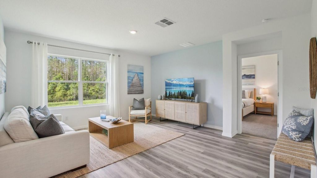 Image 2 of property listing at 15104 CROSSHALL STREAM DRIVE, Wimauma, FL 33598