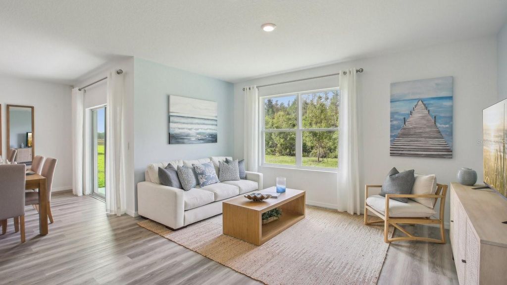 Image 3 of property listing at 15104 CROSSHALL STREAM DRIVE, Wimauma, FL 33598