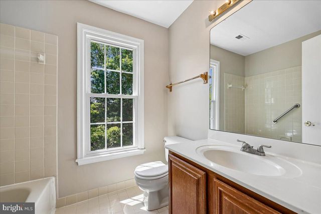 24009 PREAKNESS DR, Damascus, MD 20872