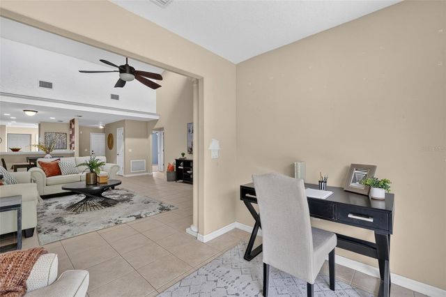 2214 CYPRESS COVE DRIVE 4, Tavares, FL 32778