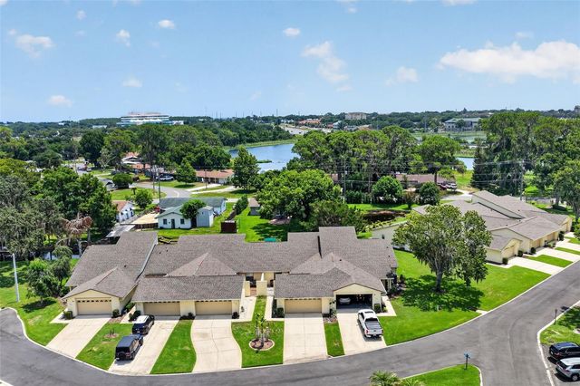 2214 CYPRESS COVE DRIVE 4, Tavares, FL 32778