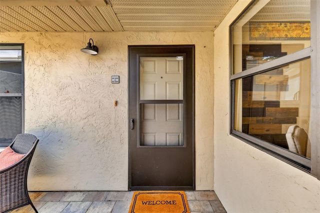 2214 CYPRESS COVE DRIVE 4, Tavares, FL 32778