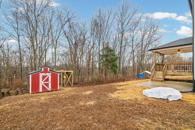 2854 Benton Ridge Rd, Palmyra, TN 37142