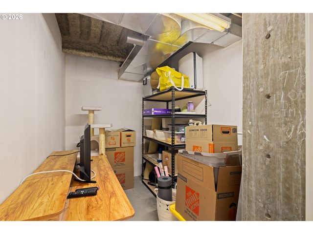 2020 Sw MARKET STREET Dr 303, Portland, OR 97201