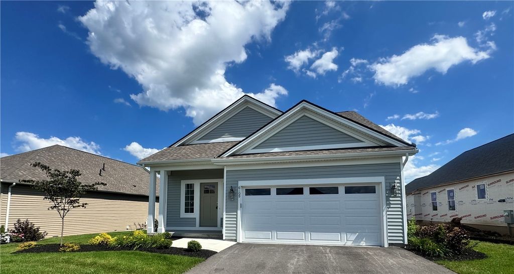 6109 Caleb Ct Court, Farmington, NY 14425