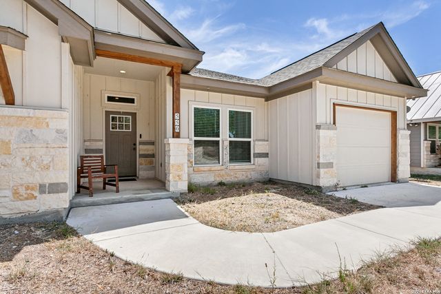 550 Eastview, Canyon Lake, TX 78133