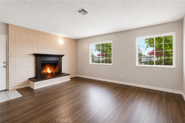 6057 Florence, Riverside, CA 92504