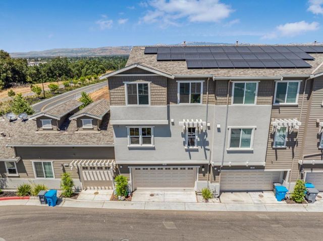 1387 Ores Way, Gilroy, CA 95020