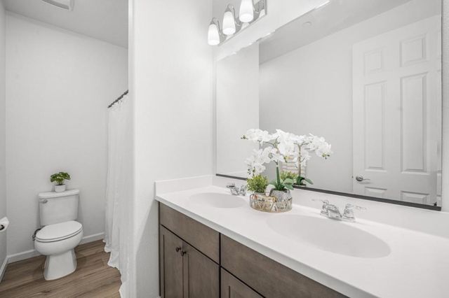 1387 Ores Way, Gilroy, CA 95020