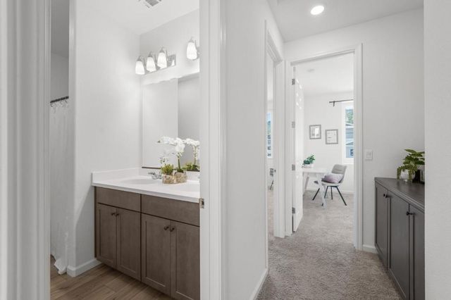 1387 Ores Way, Gilroy, CA 95020