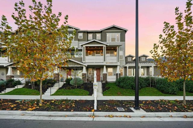 1387 Ores Way, Gilroy, CA 95020