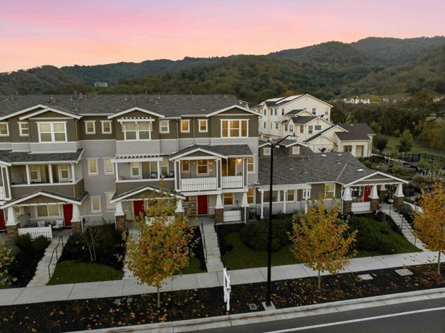 1387 Ores Way, Gilroy, CA 95020