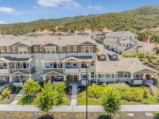 1387 Ores Way, Gilroy, CA 95020