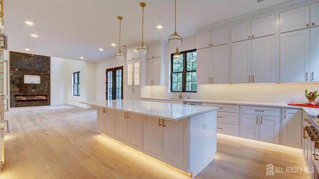 169 Applegarth Road 2, Monroe, NJ 08831