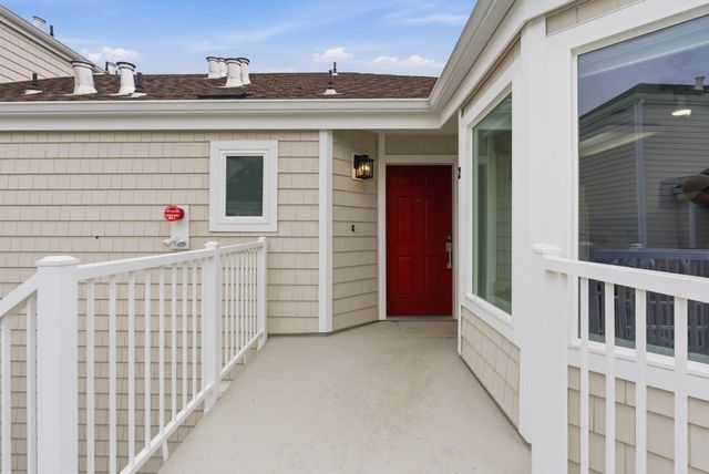 755 Mountain View Drive 2, Daly City, CA 94014