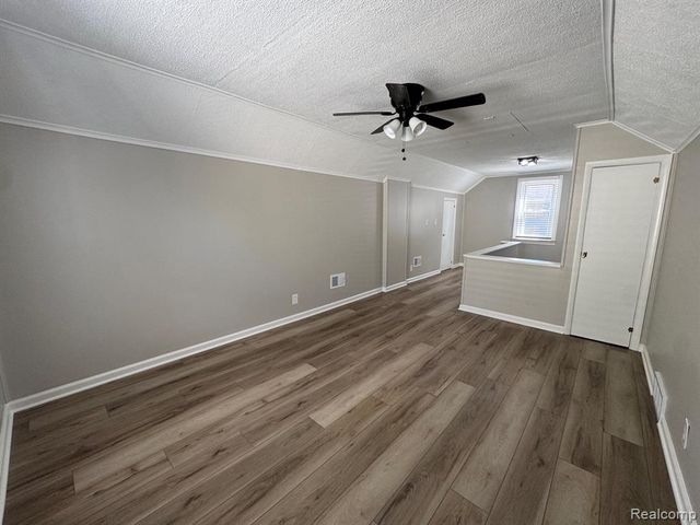 336 Chippewa Street, Commerce Twp, MI 48017