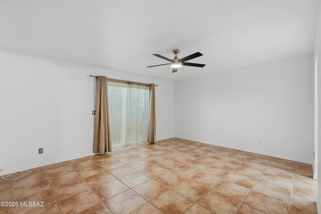 200 W Greer Lane, Tucson, AZ 85704
