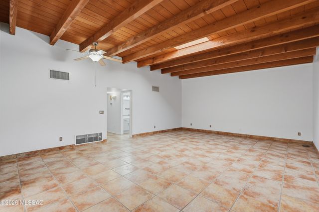200 W Greer Lane, Tucson, AZ 85704
