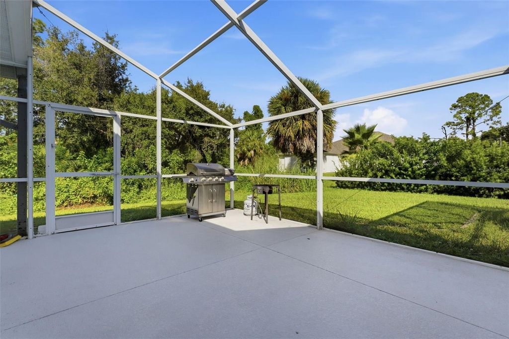 Image 11 of property listing at 4543 OAKLEY ROAD, North Port, FL 34288