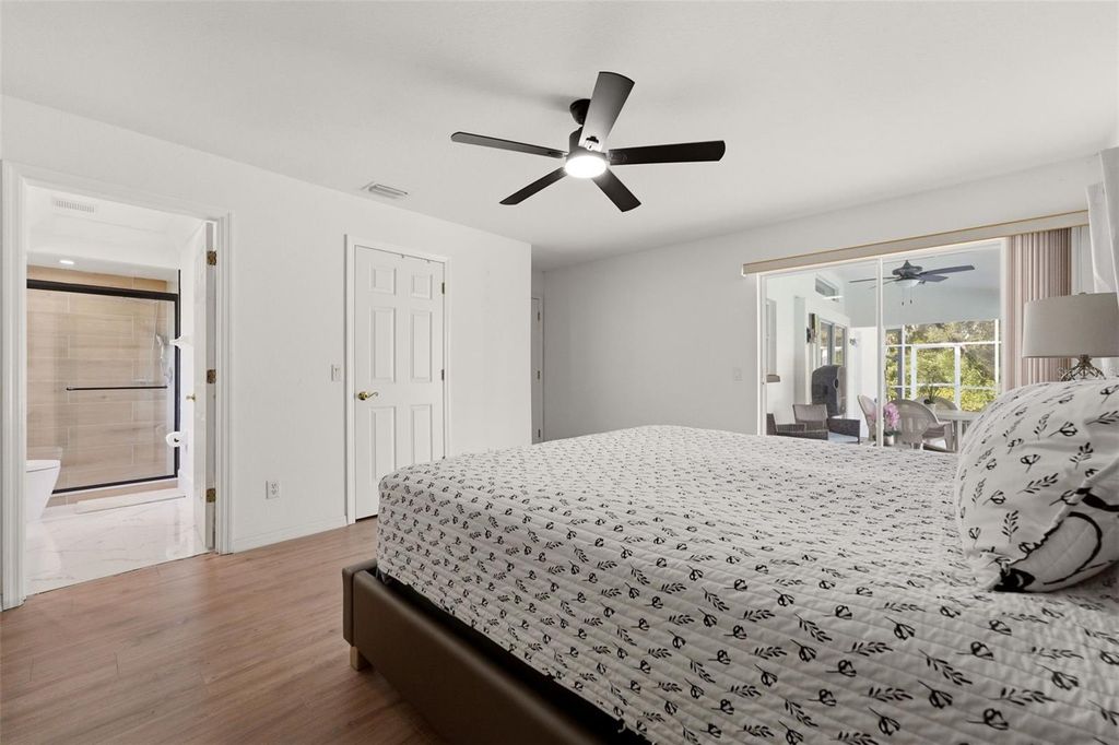 Image 24 of property listing at 4543 OAKLEY ROAD, North Port, FL 34288