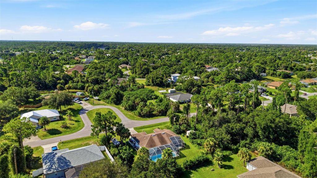 Image 4 of property listing at 4543 OAKLEY ROAD, North Port, FL 34288