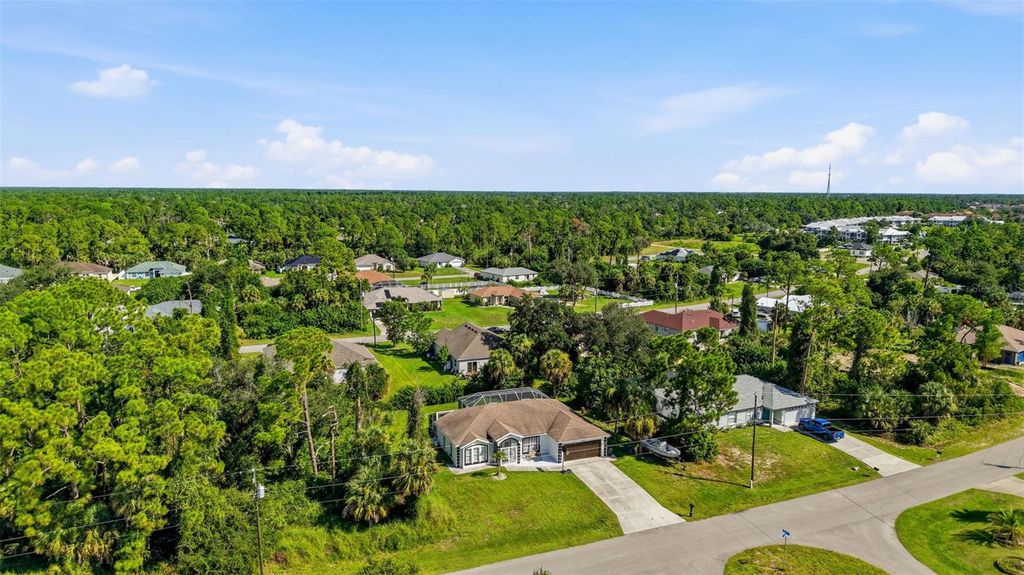 Image 7 of property listing at 4543 OAKLEY ROAD, North Port, FL 34288