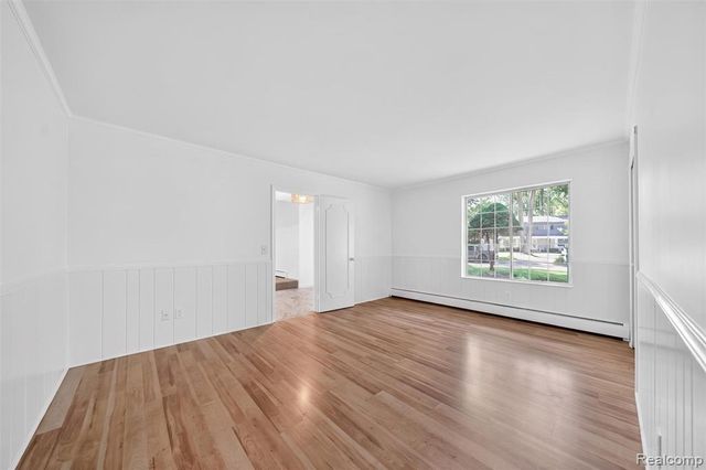 16240 Forestview Drive, Clinton Township, MI 48036