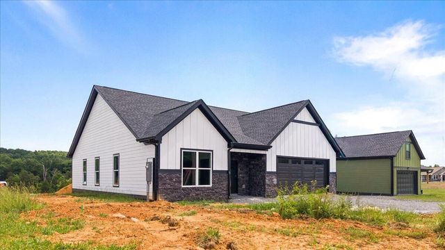 358 Benton Station Road, Benton, TN 37307
