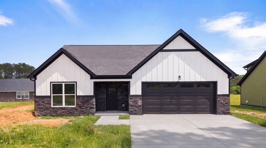 358 Benton Station Road, Benton, TN 37307