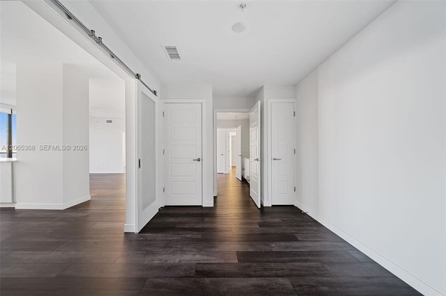 555 NE 8th Street 1801, Fort Lauderdale, FL 33304