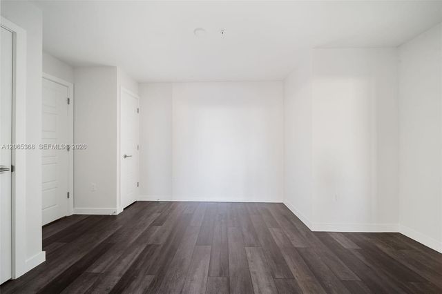 555 NE 8th Street 1801, Fort Lauderdale, FL 33304