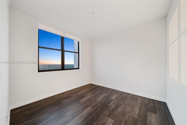 555 NE 8th Street 1801, Fort Lauderdale, FL 33304