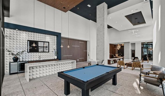 555 NE 8th Street 1801, Fort Lauderdale, FL 33304