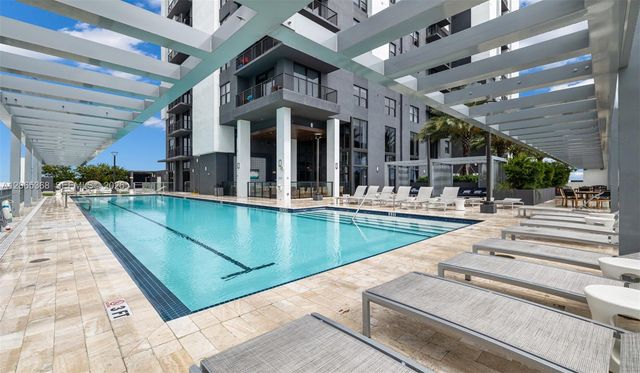 555 NE 8th Street 1801, Fort Lauderdale, FL 33304