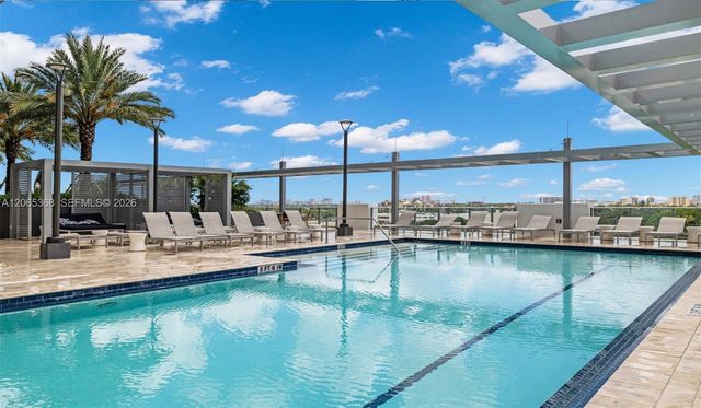 555 NE 8th Street 1801, Fort Lauderdale, FL 33304